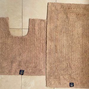 - Brown soft bathroom sink & toilet floor mats